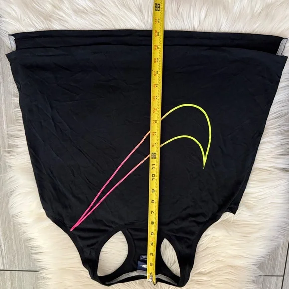 Nike Womens Black Racerback Tank Top Big Swoosh Prep Athletic Run Jog Size Large - Picture 9 of 9